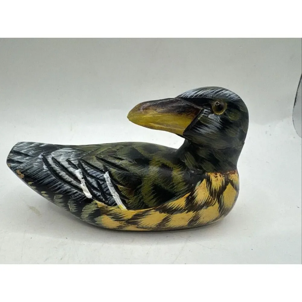 2 Handpainted Wooden Wood Carved Mallard Ducks Birds Figurine glass eyes
